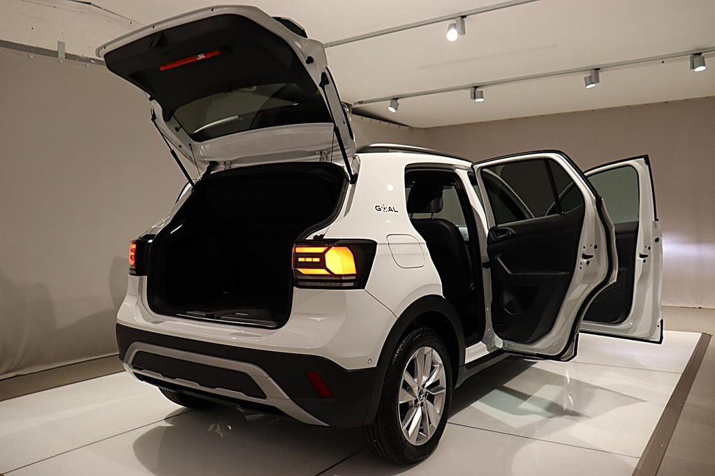 Volkswagen T-Cross 2024
