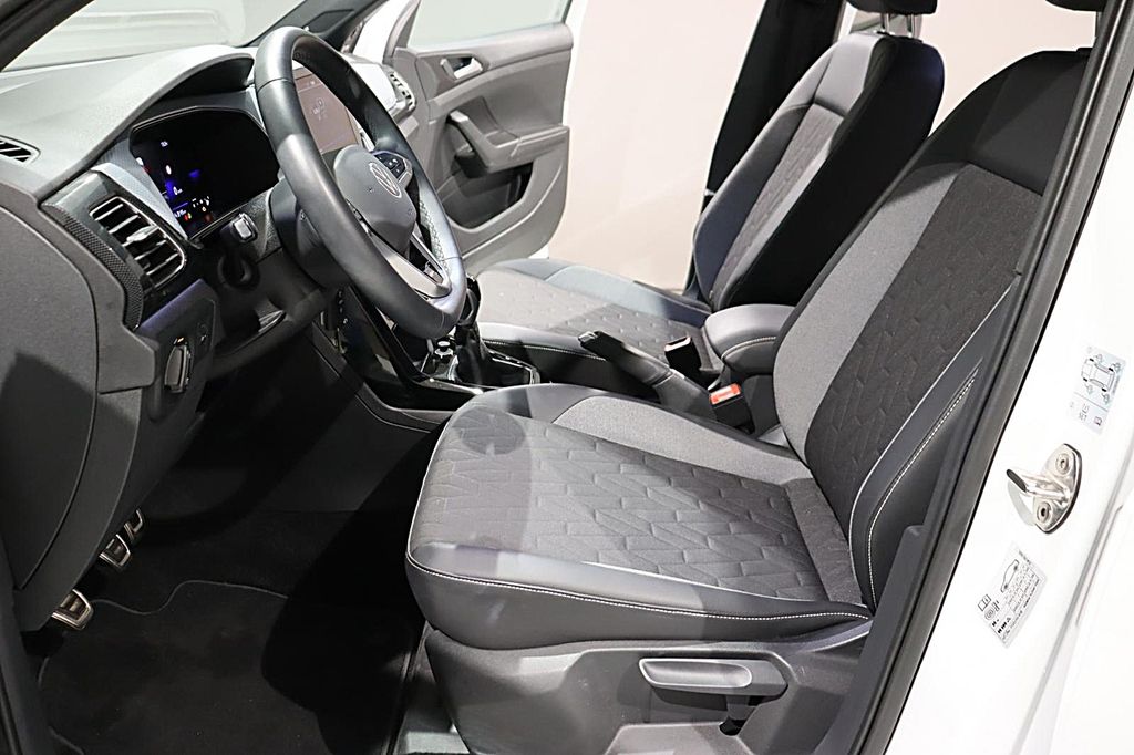 Volkswagen T-Cross 2024