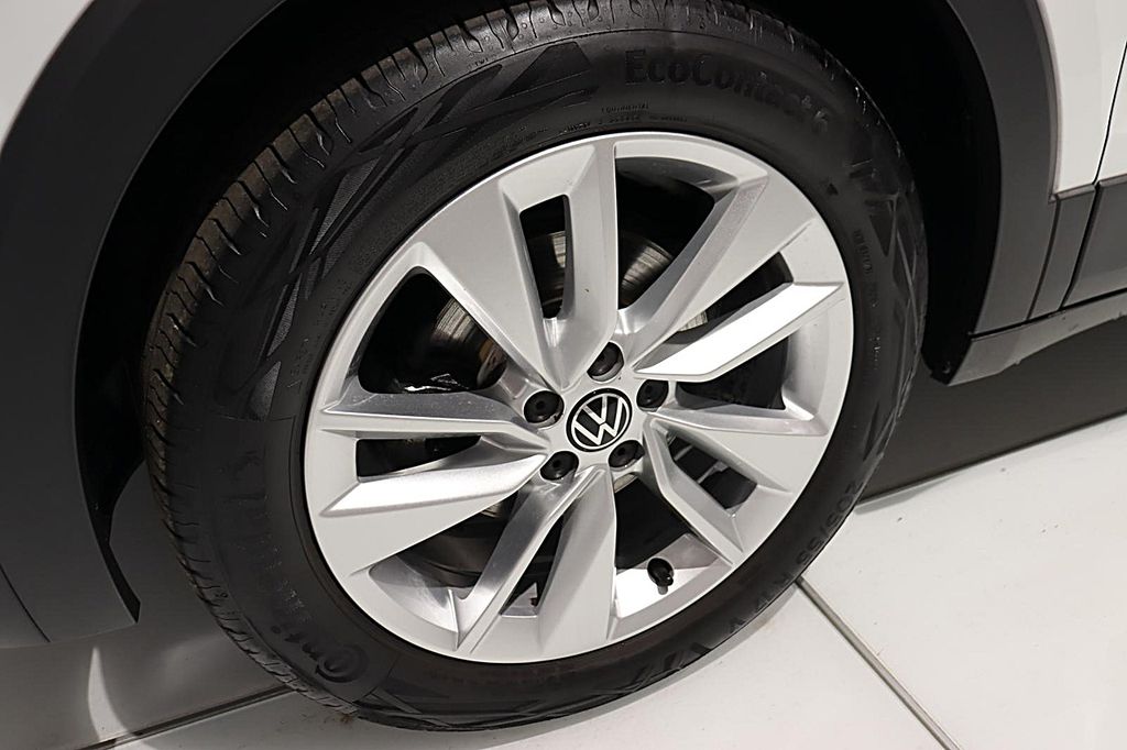 Volkswagen T-Cross 2024