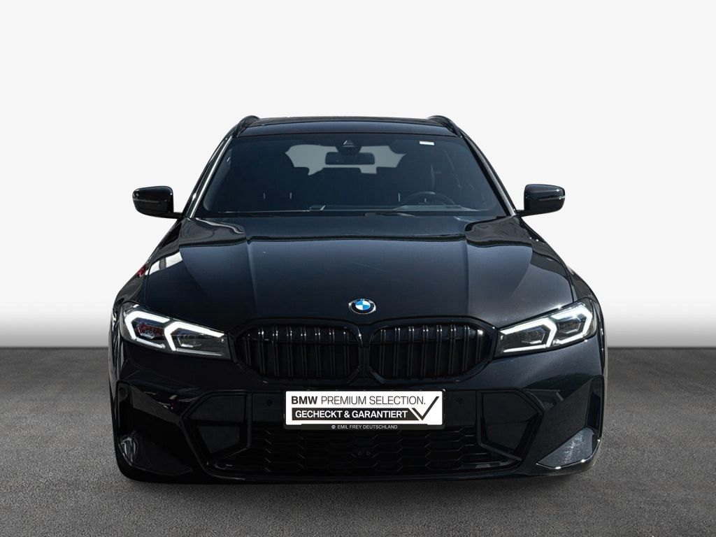 BMW 318 2024