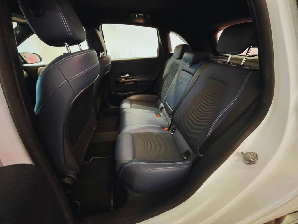 Mercedes-Benz B 200 2019