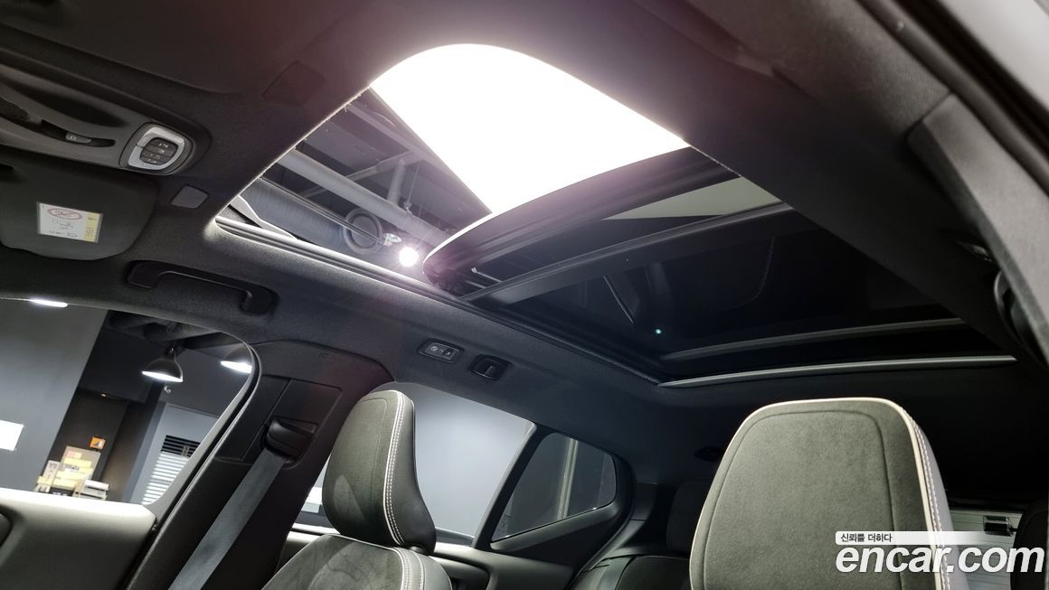 Volvo XC40 2021