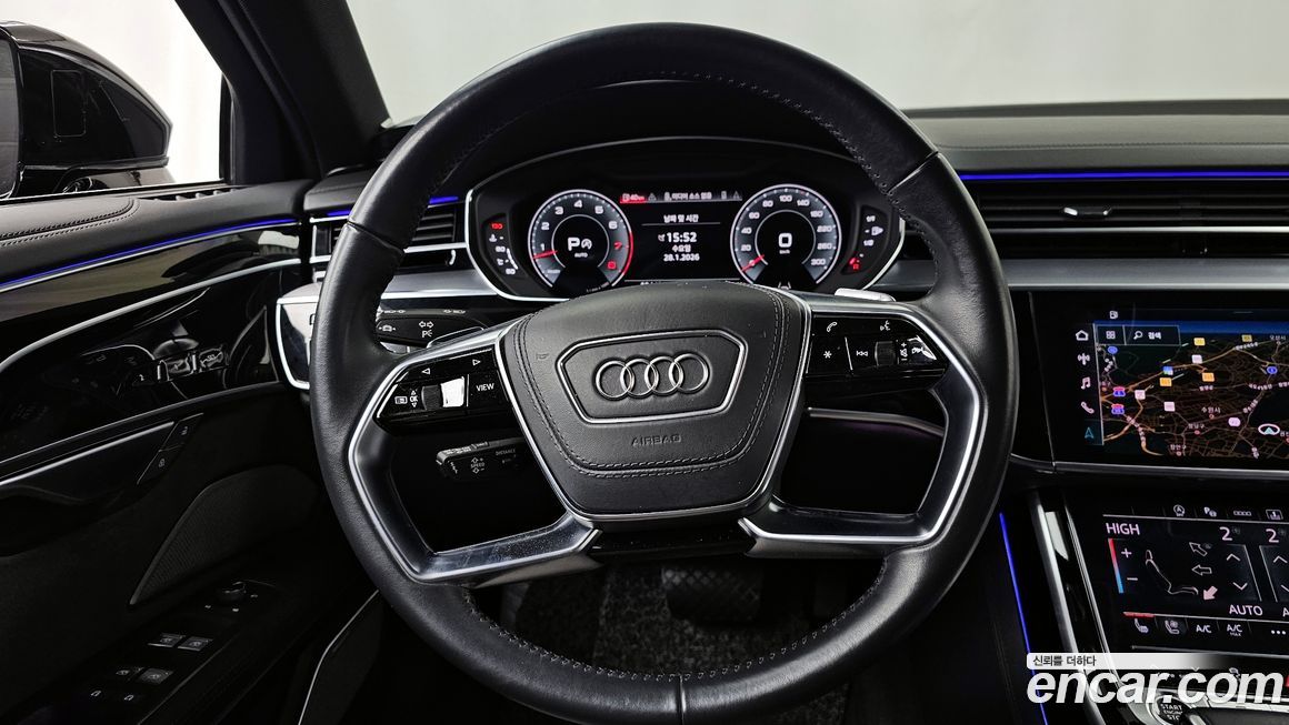 Audi A8 2021