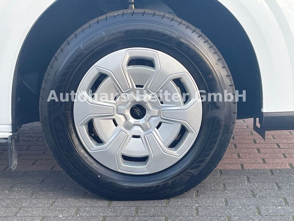 Ford Transit Custom 2025