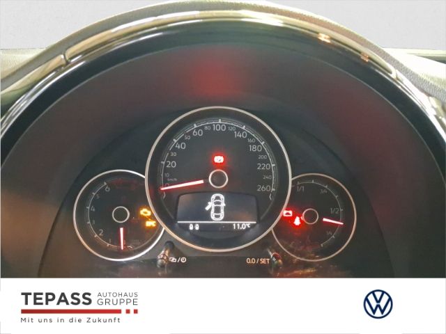 Volkswagen Beetle 2018