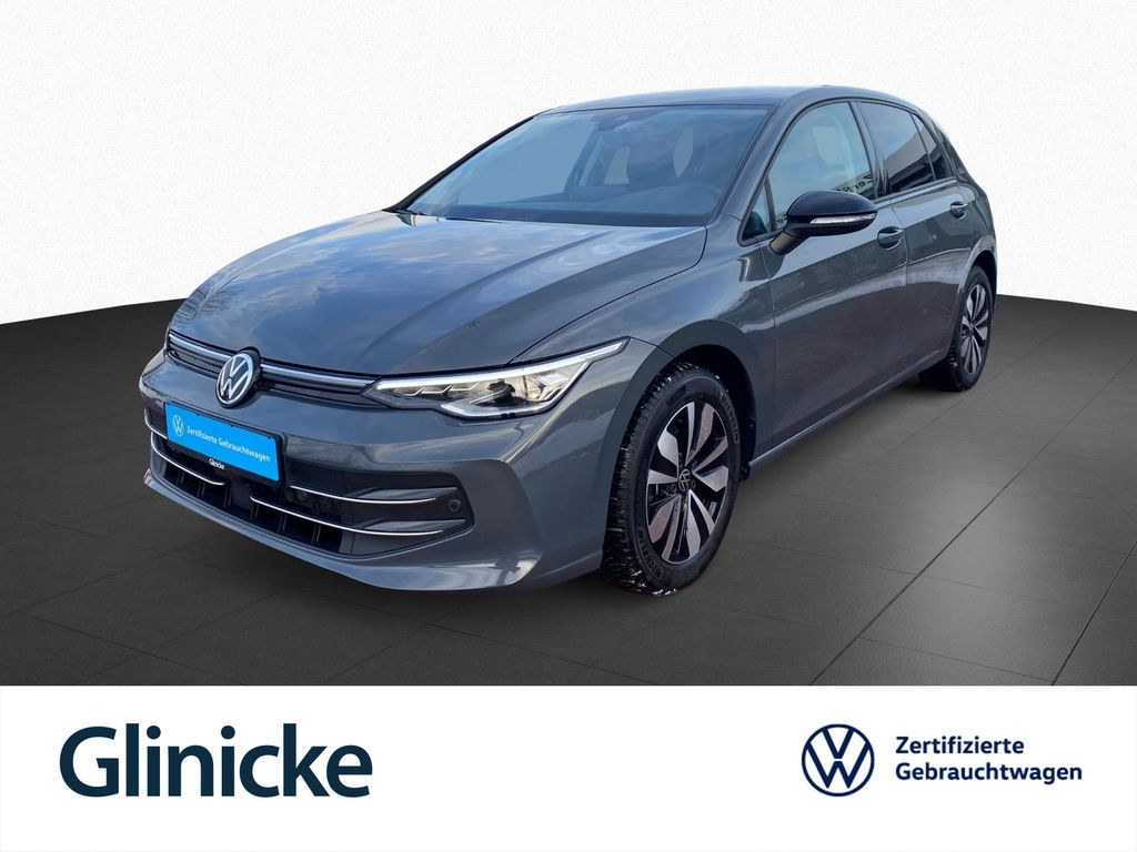 Volkswagen Golf 2025