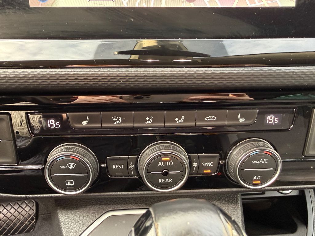 Volkswagen T6 Multivan 2021