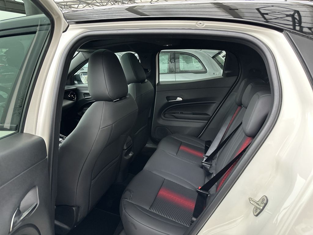 Alfa Romeo Junior 2025