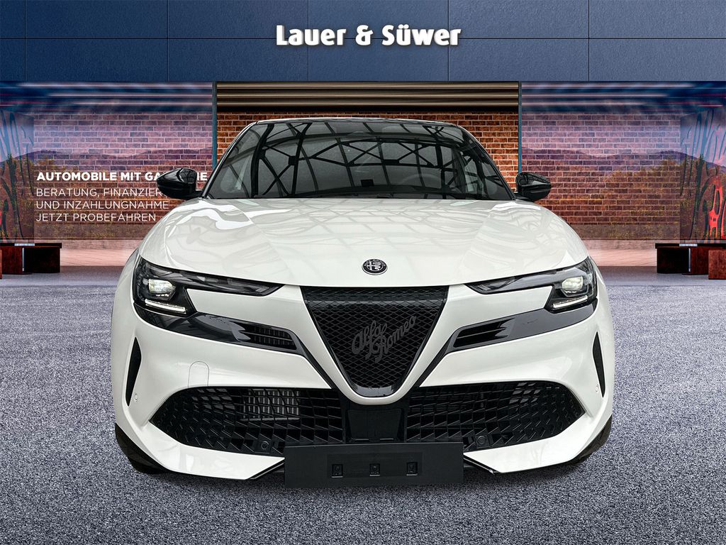 Alfa Romeo Junior 2025