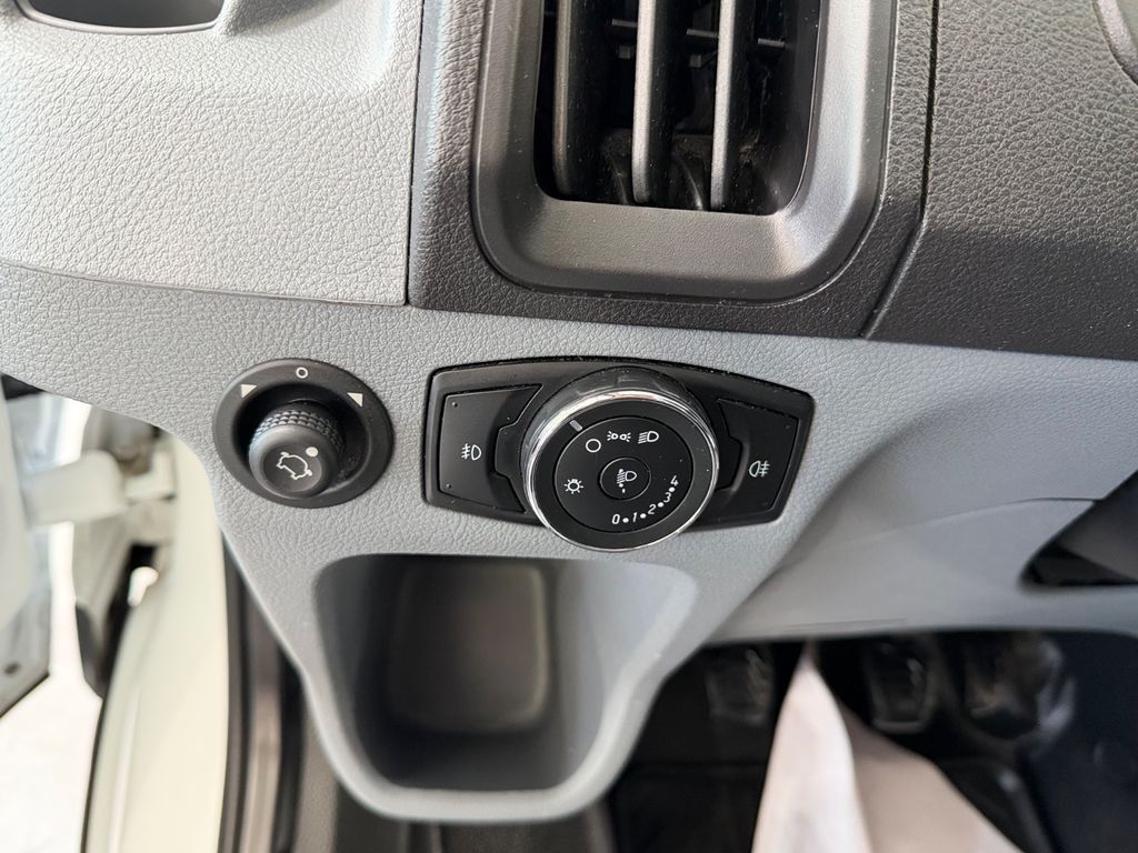 Ford Transit 2020