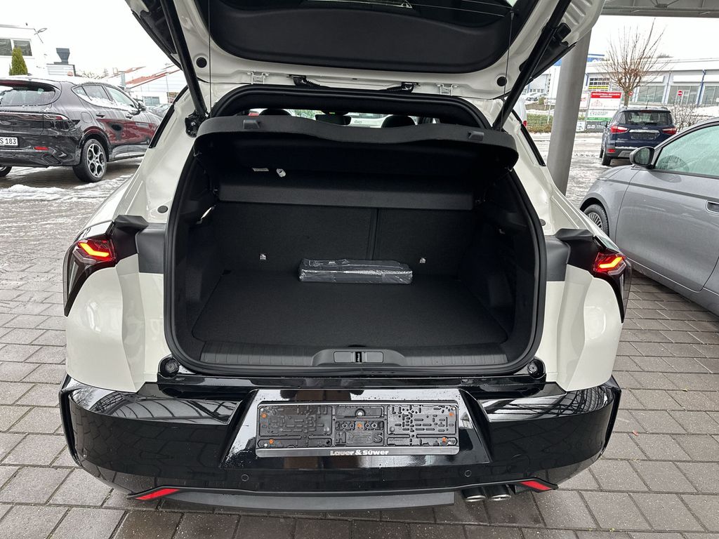 Alfa Romeo Junior 2025