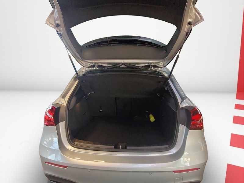 Mercedes-Benz A 200 2026