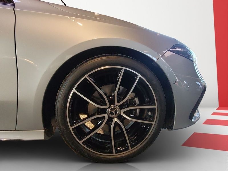 Mercedes-Benz A 200 2026