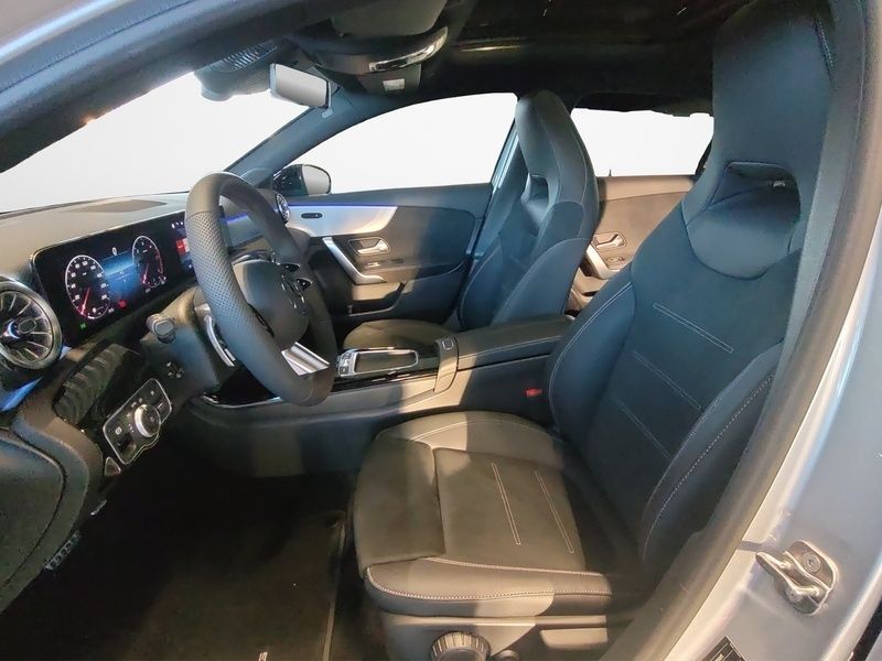 Mercedes-Benz A 200 2026