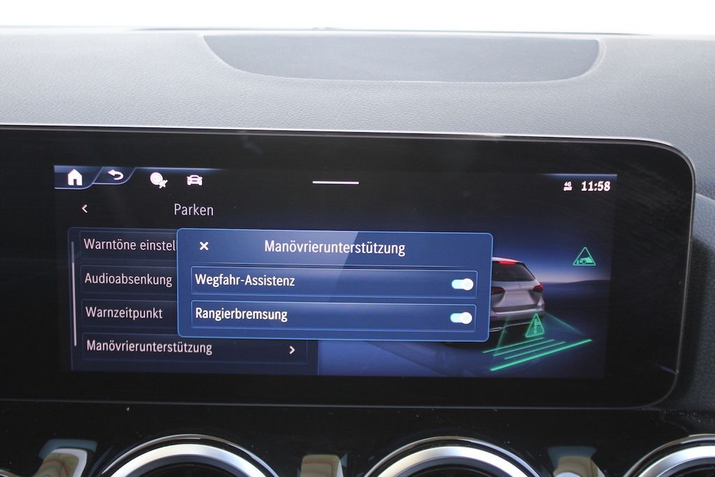 Mercedes-Benz B 180 2024