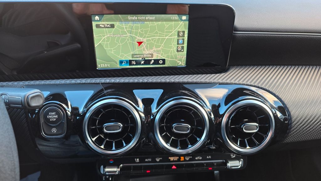 Mercedes-Benz A 180 2022