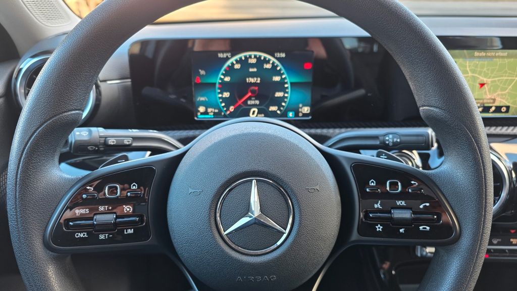 Mercedes-Benz A 180 2022