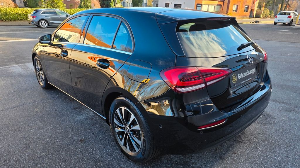 Mercedes-Benz A 180 2022