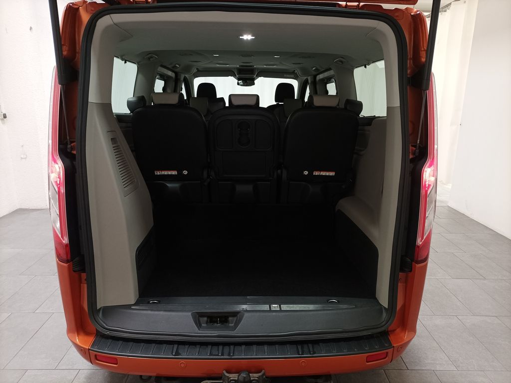 Ford Tourneo Custom 2021