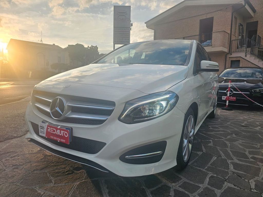 Mercedes-Benz B 180 2016