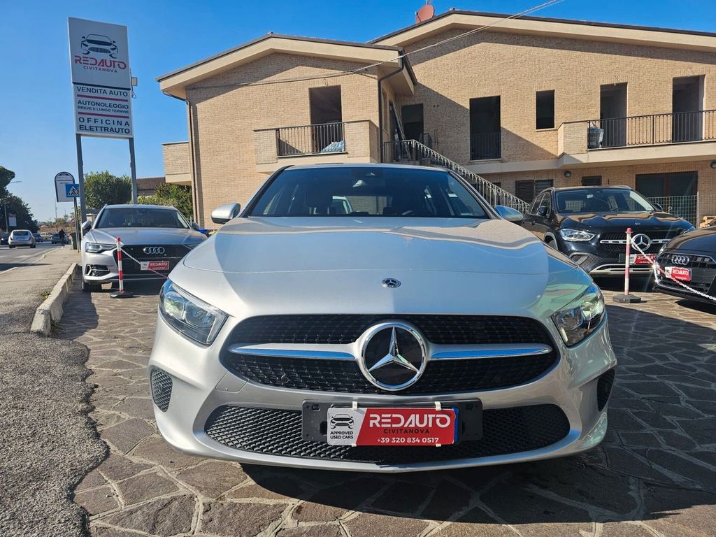 Mercedes-Benz A 180 2021