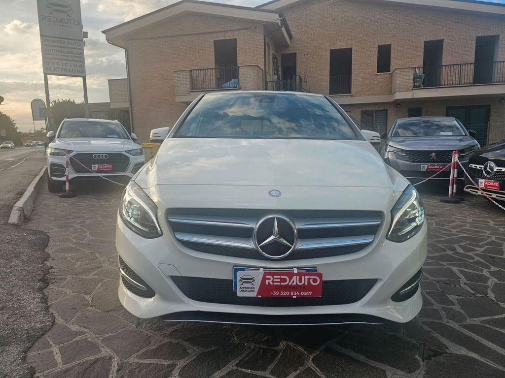 Mercedes-Benz B 180 2016