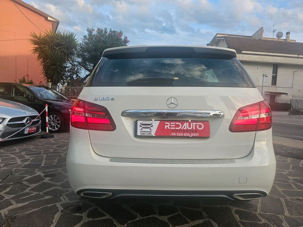 Mercedes-Benz B 180 2016