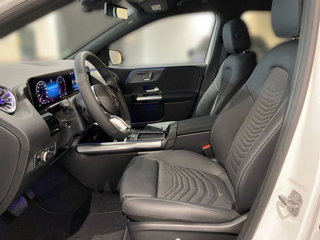 Mercedes-Benz B 200 2026