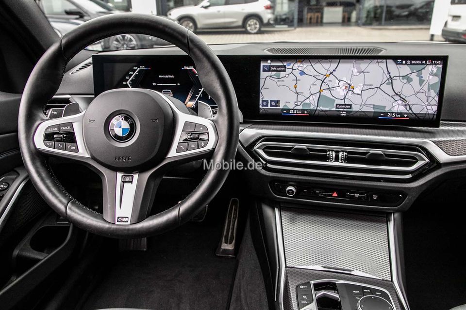 BMW 318 2024