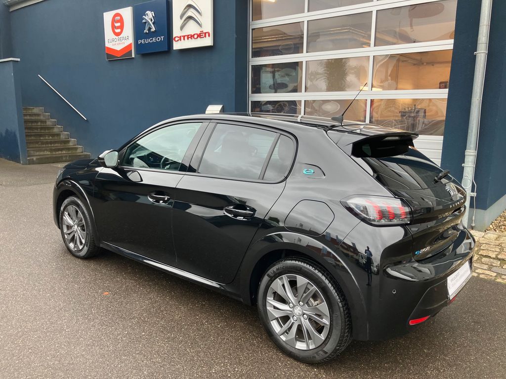 Peugeot 208 2020