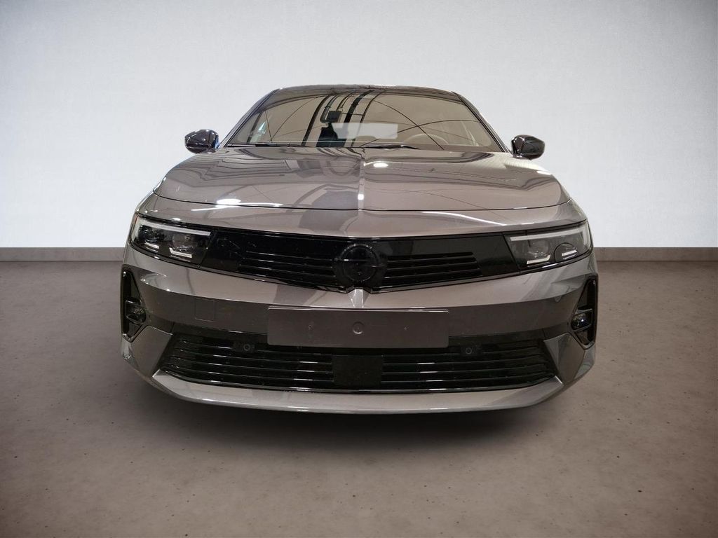 Opel Astra 2025