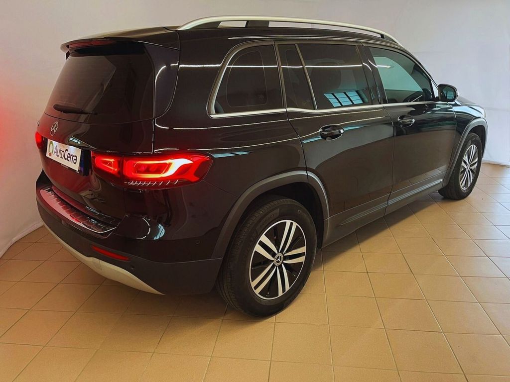 Mercedes-Benz GLB 180 2021