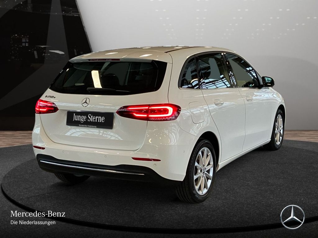 Mercedes-Benz B 250 2022
