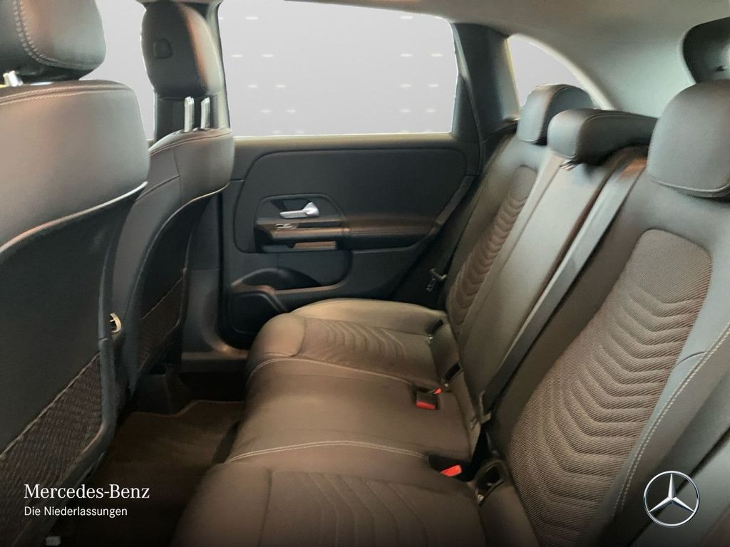 Mercedes-Benz B 250 2022