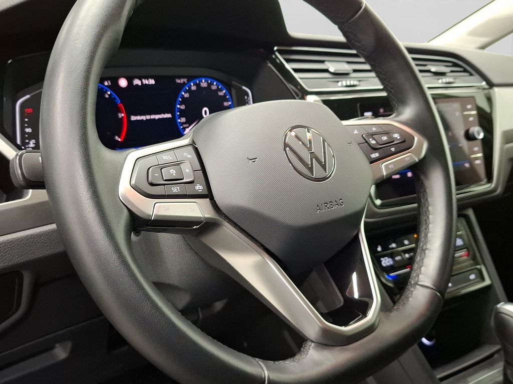 Volkswagen Touran 2025