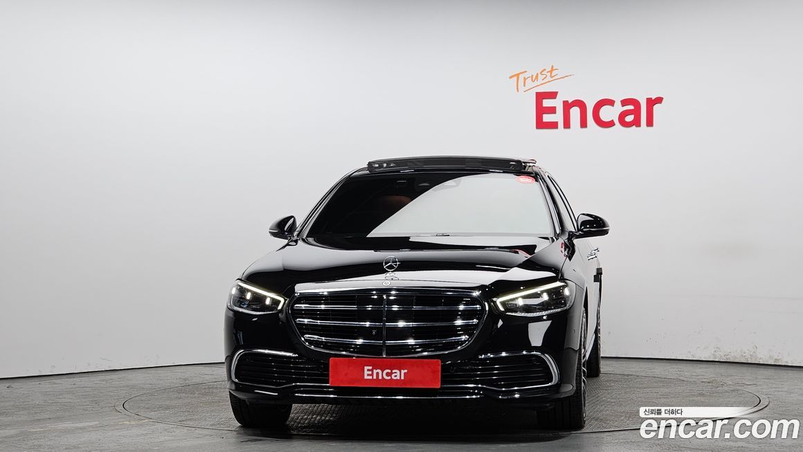 Mercedes-Benz S-Class 2022