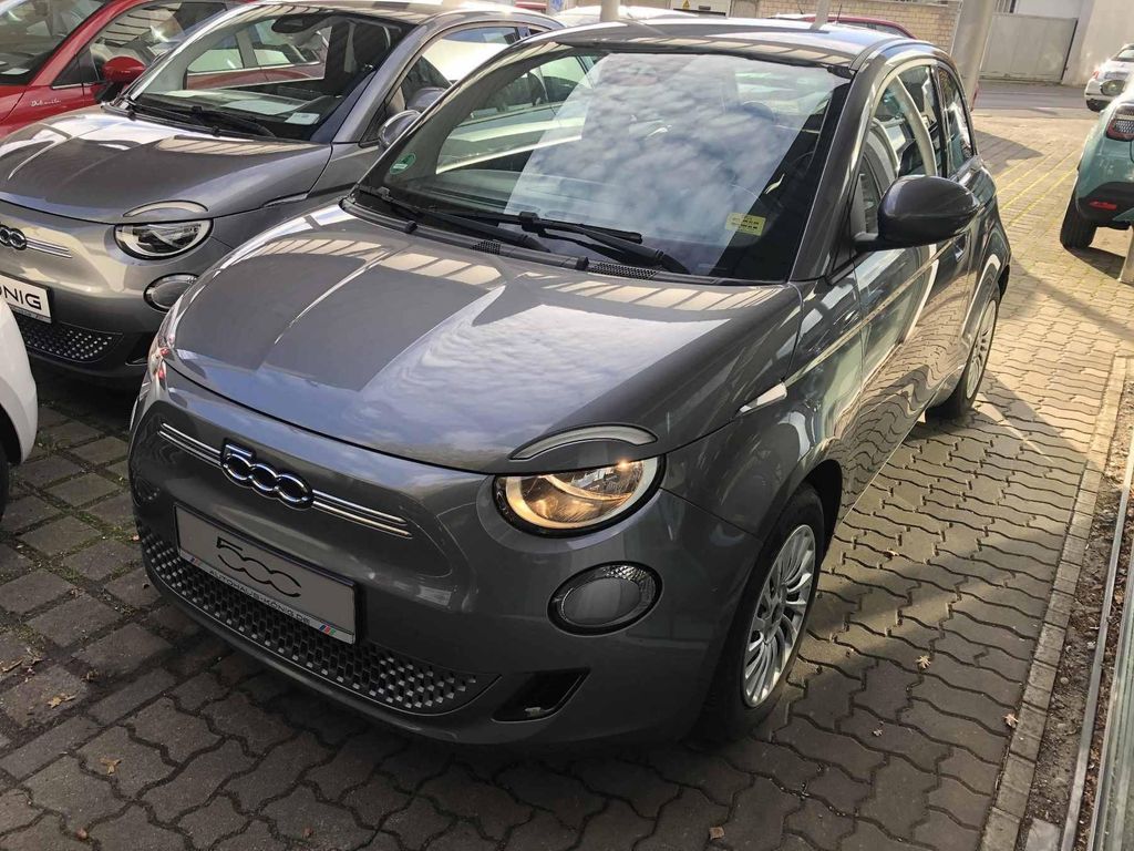 Fiat 500e 2023