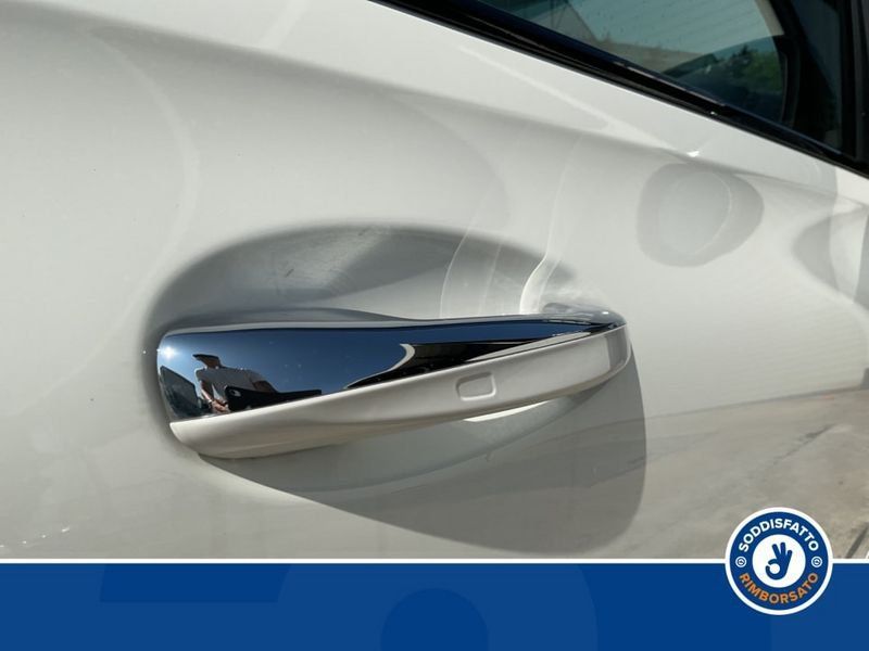 Mercedes-Benz B 180 2026