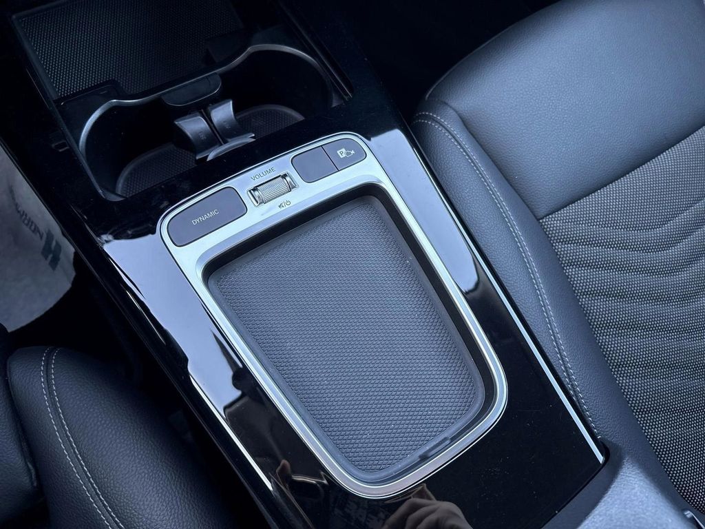 Mercedes-Benz A 180 2023