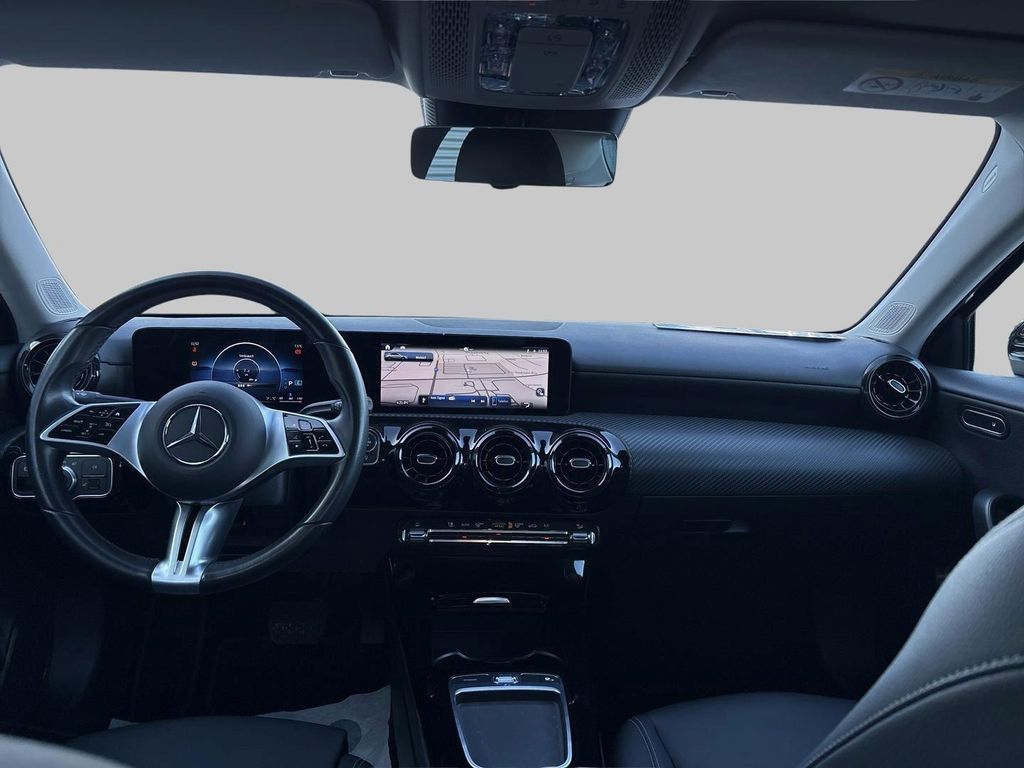 Mercedes-Benz A 180 2023