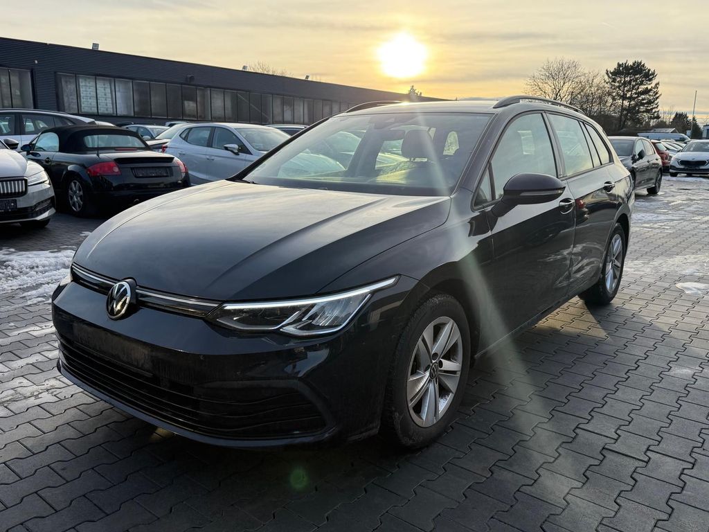 Volkswagen Golf 2021