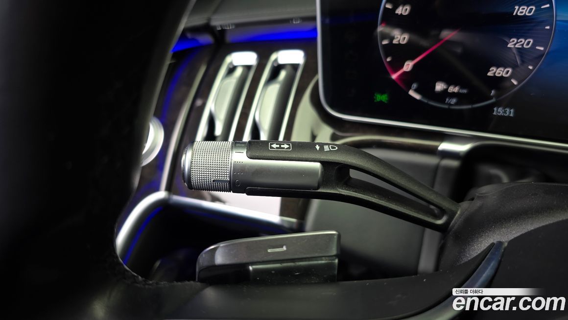 Mercedes-Benz S-Class 2021