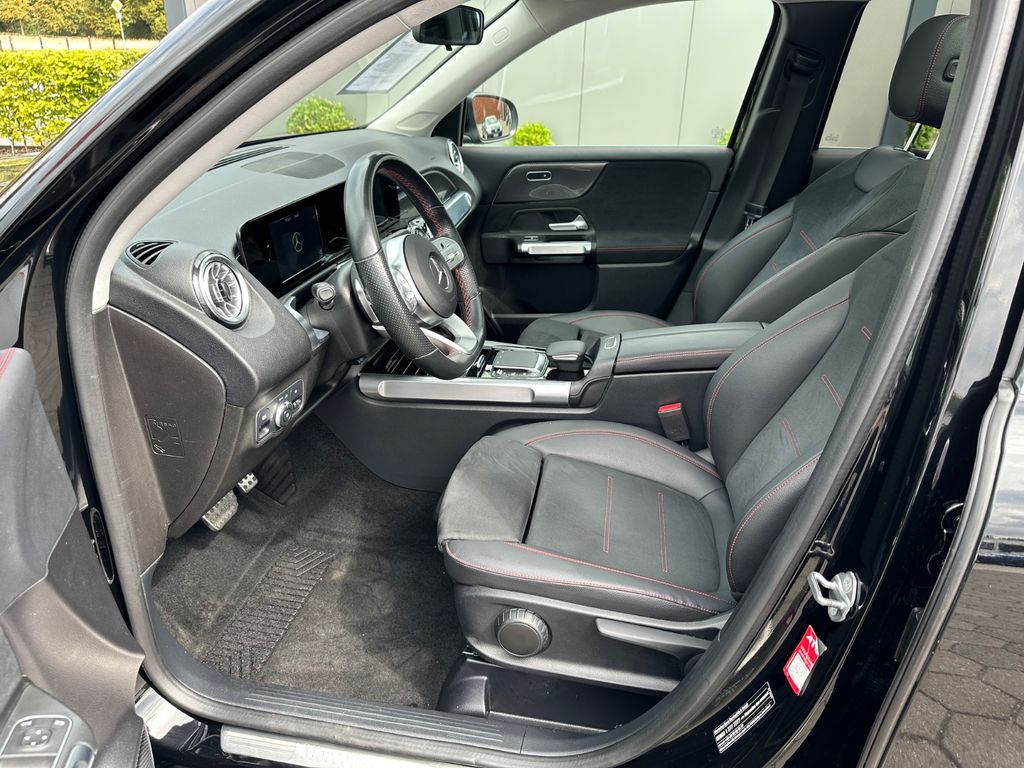 Mercedes-Benz GLB 180 2021