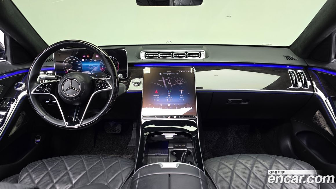 Mercedes-Benz S-Class 2021