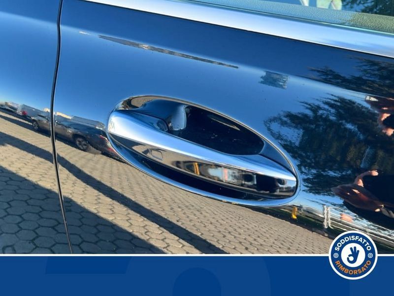 Mercedes-Benz B 180 2026