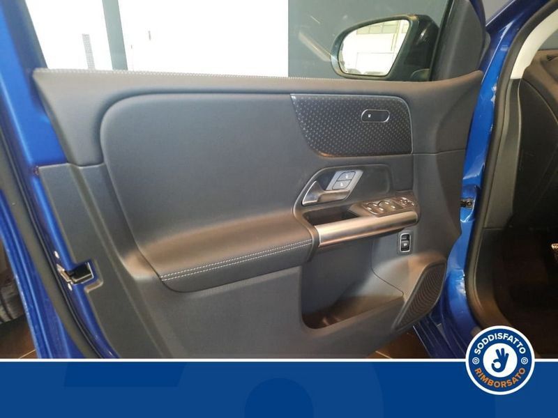 Mercedes-Benz B 180 2026