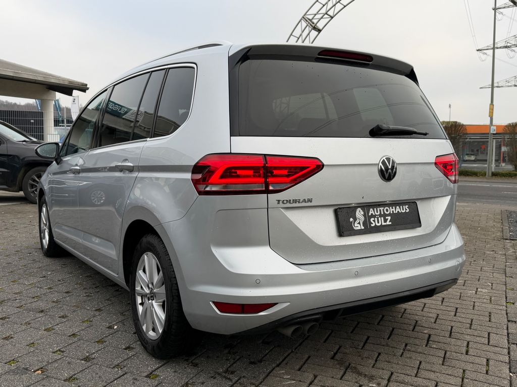 Volkswagen Touran 2021