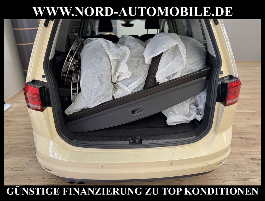 Volkswagen Touran 2025