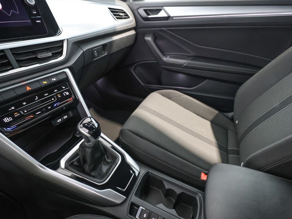 Volkswagen T-Roc 2023