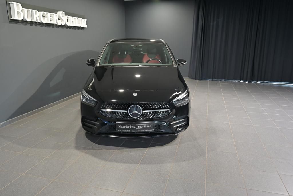 Mercedes-Benz B 200 2022